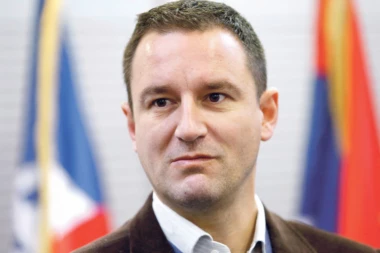 VODIO SRPSKU, A SADA KINESKU REPREZENTACIJU!