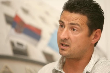 ISPRAVKA: Grbićeva objava za papu Franja II nije tačna! Papa Jovan nije pozivao na bombardovanje Srba!