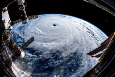 NESTVARAN PRIZOR IZ SVEMIRA: Ovako izgleda supertajfun koji RAZARA JAPAN, a NAJGORE tek sledi!