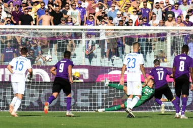 SERIJA A: Milenkovićeva Fjorentina GRABI, Frozinone postigao gol!