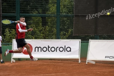 POZNATI UKRSTILI REKETE: Pobedila HUMANOST!