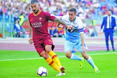 (VIDEO) SKANDAL U ITALIJI: Saigrač našeg reprezentativca pljuvao sudiju!