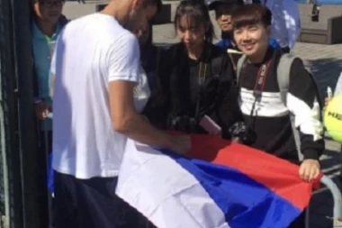 KINEZI LUDI ZA SRBIJOM: Krajinovića u Pekingu dočekalo iznenađenje