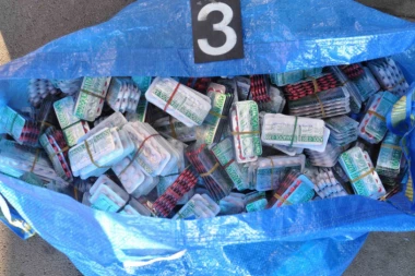 UHAPŠENI DILERI SA 23.273 TABLETE TRAMADOLA