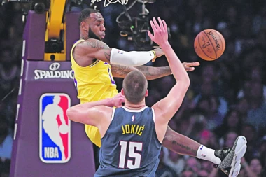 JOKIĆ TERORIŠE KRALJA