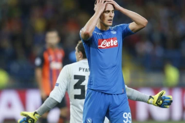 SLAVLJE JE KRATKO TRAJALO: Posle pobede nad Liverpulom, fudbaler Napolija opljačkan POD PRETNJOM SMRĆU!