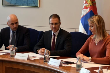 Stefanović upozorava: EVO šta će se desiti ako Kosovo prime u Interpol