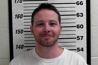 SLAO RICIN U BELU KUĆU: Ovo je trovač koji je hteo da ubije Trampa!