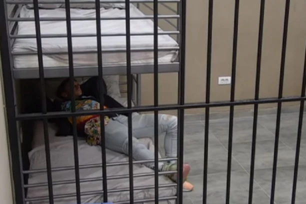 OGLASIO SE BEGUNAC IZ KRUŠEVAČKOG ZATVORA! Slaviša Stanisavljević kaže da je sa dve kašike iskopao rupu i iz REVOLTA zbrisao na slobodu!