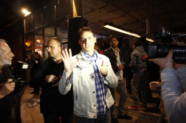 DESNIČARI OPTUŽUJU: Kesić pljuje po Srbiji i Srbima!