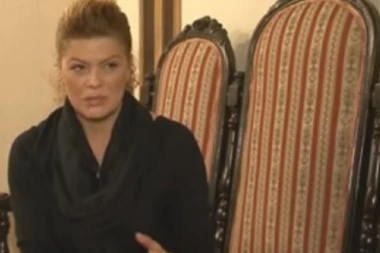 GLUMICA U ŽALOSTI: Preminuo joj BIVŠI MUŽ!