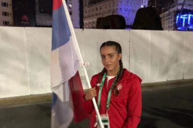 BUENOS AJRES: Otvorene Igre mladih, Anja Crevar nosila zastavu Srbije