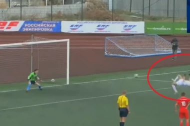 (VIDEO) SALTO: Ovakav penal nikada niste videli!