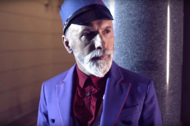 OTKRIVENI NEPOZNATI DETALJI O DINU MERLINU: Svi su u šoku kada ga vide da nasred ulice radi OVO!