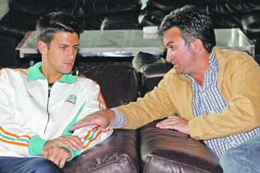 ĐOKOVIĆ: ZAJMIO SAM  NOVAC OD ZELENAŠA!