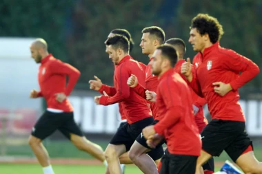 OGROMNO INTERESOVANJE ZA MEČ U CRNOJ GORI!