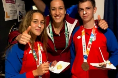 PODRŠKA: Andrea Lekić stigla na Olimpijske igre mladih
