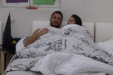 Majin tata ne odustaje od Marka: Voleo bih da mi bude zet, prepisaću mu stan!