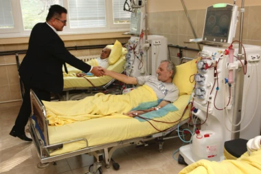 DIJALIZA KONAČNO U BANJI: Nefrološki pacijenti posle mnogo godina ne moraju da putuju