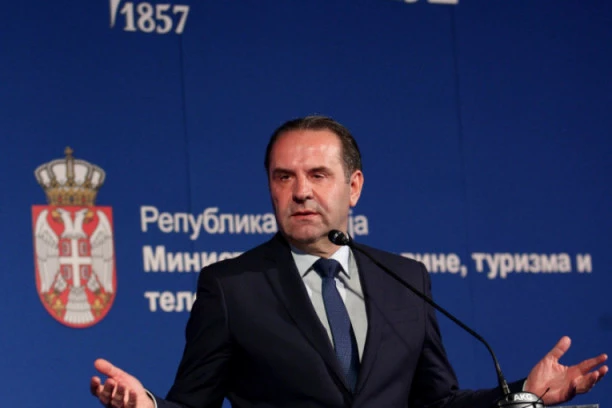 LJAJIĆ IZNEO PODATKE O VAUČERIMA: Za 40 dana podeljeno 100.000