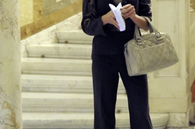 Bivša modelsica prijavila majku za nasilje u porodici