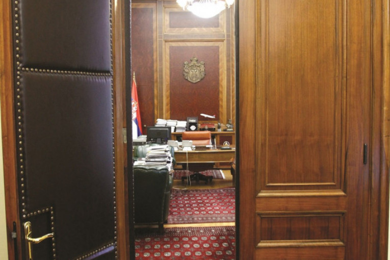 Specijalna dupla vrata...