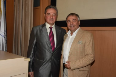 GENERAL JEVTIĆ ZAMENIK REKTORA MEGATRENDA