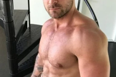 AVIO-KOMPANIJU TRESE SE*S SKANDAL: Pornićar kre*nuo stjuarda usred leta, snimci ZAVRŠILI NA INTERNETU!