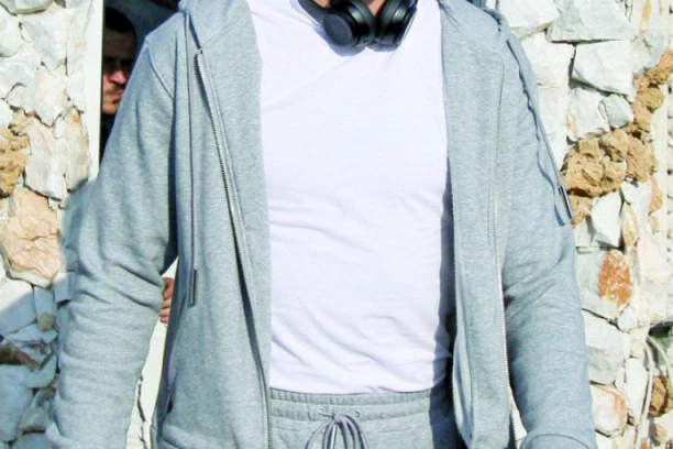 Kratko i jasno: Veljko Ražnatović iskazao svoj stav povodom  obavezne vakcinacije!