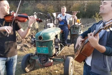(HIT VIDEO) Vrhunski: Ovako zvuči "Srbijanski vez" uz zvuke traktora