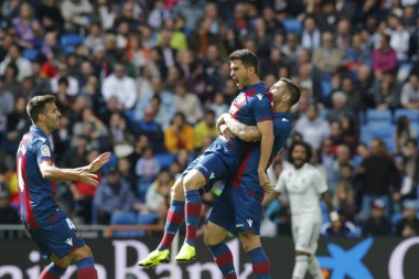 ŠTA JE TO TRULO U MADRIDU? Levante odneo ceo plen sa "Bernabea", možda je vreme da se Lopetegi pakuje