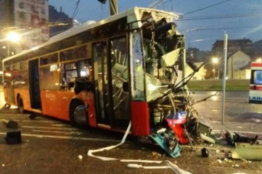 NOVI DETALJI DRAME NA SLAVIJI: Vozač GSP autobusa zadobio šest preloma, ali nije imao infarkt