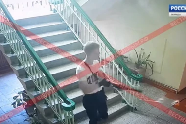 (UZNEMIRUJUĆI VIDEO) Objavljen snimak napada na školu na Krimu!