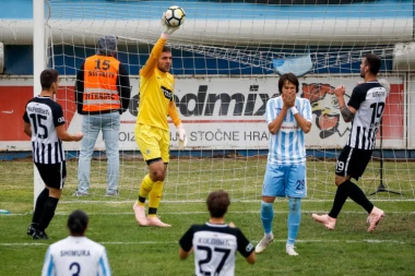 STOJKOVIĆ ČUVA PARTIZAN: Revija promašaja u Subotici za novi kiks crno-belih!