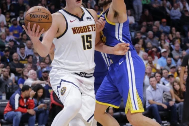 PRIZNANJE NA STARTU SEZONE: Jokić najbolji na Zapadu!