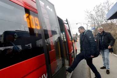 Danas su ponovo krenule četiri minibus linije, a evo KAD se očekuje povratak NOĆNOG PREVOZA
