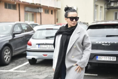 Još se nije ni razvela, a već se pojavila sa kolegom u javnosti: Andreana ima novog dečka!