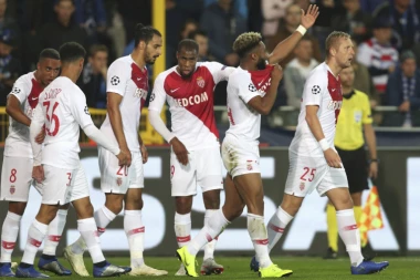 Da li je ovo spas? Monako počeo da dovodi POVREĐENE IGRAČE!