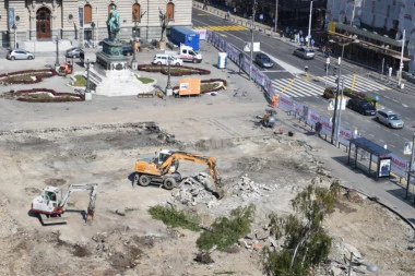 Radovi na Trgu Republike obustavljeni do daljeg!