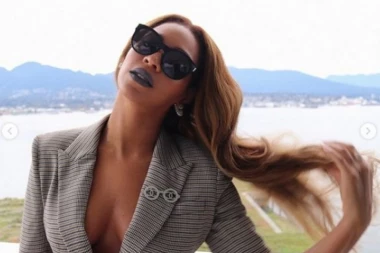 (FOTO) Ovo je boja karmina za kojom će žene poludeti!