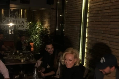 Brena napravila slavlje, pojavila se Prija i malo se ubucila!