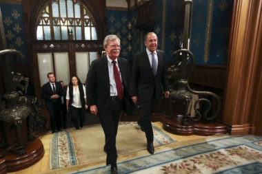 Bolton i Lavrov u Moskvi pronašli rešenje za Kosovo: Ovo je tajni dogovor Rusa i Amera!