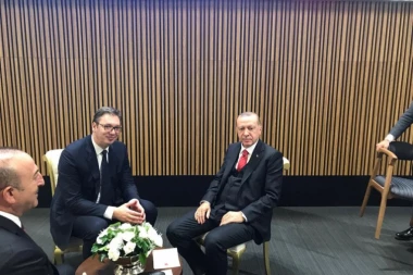 VUČIĆ S ERDOGANOM U ČETIRI OKA: Dogovoren autoput, otvaranje fabrike, ali i izgradnja Nacionalnog stadiona!