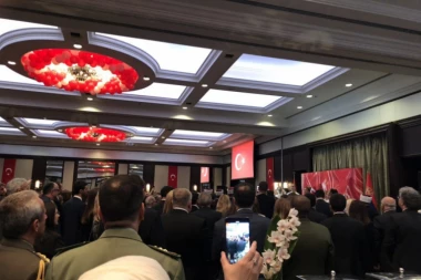 (FOTO) Koktel u Hajatu: Obeleženo 95 godina od proglašenja Republike Turske