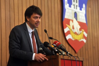 "JOVANOVIĆ STAO NA STRANU NELEGALNIH GRADITELJA"