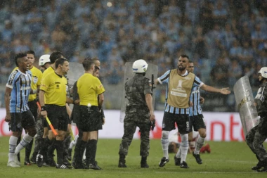 RIVER SLAVI: Sudija mogao da nastrada zbog VAR-a!