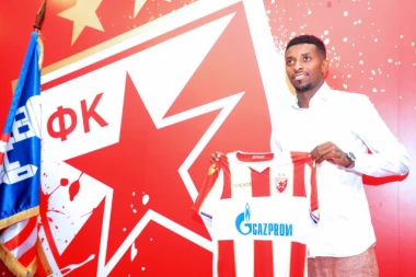 DŽONATAN KAFU NASTAVLJA DA PROPADA: Veliki promašaj Crvene zvezde potpisao za 11. klub u karijeri!