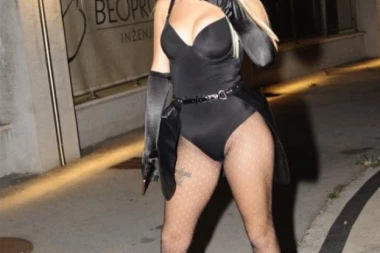 Teodora oduševila! Pojavila se kao se*si zečica!