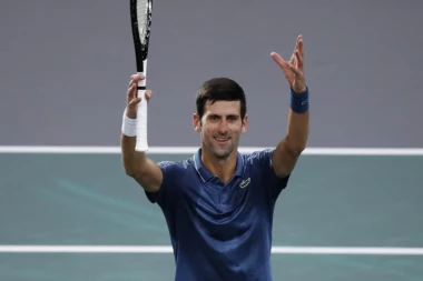 (FOTO) Evo ko sprema Noleta za Australijan open