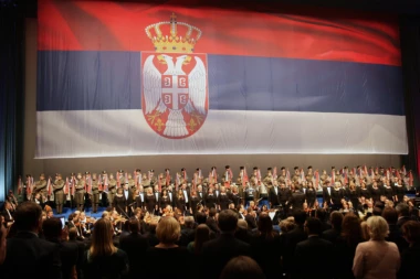 (FOTO) REPUBLIKA.RS U SAVA CENTRU: Evo ko sve prisustvuje svečanoj akademiji povodom 100 godina od pobede u Prvom svetskom ratu